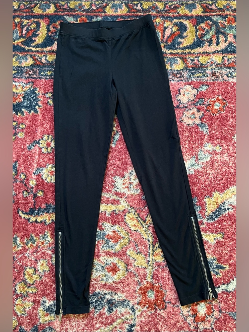 Calvin Klein Black Zip-Hem Leggings women’s size small